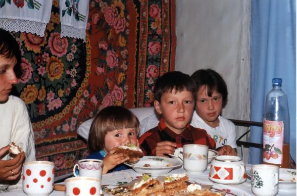 Тут нужен рот побольше