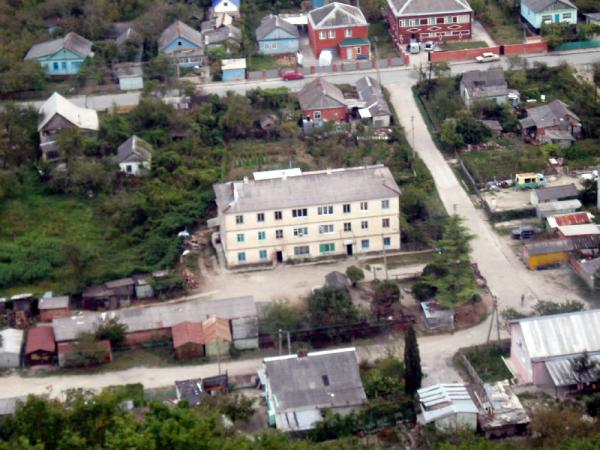27 школа, вид с 300 метров