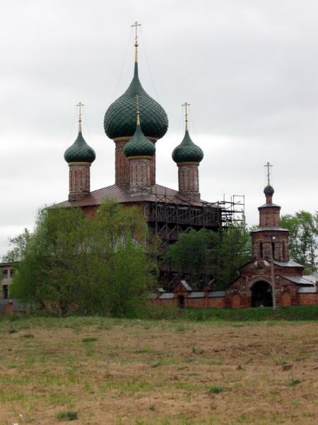 Храмовый ансамбль в Коровниках 03