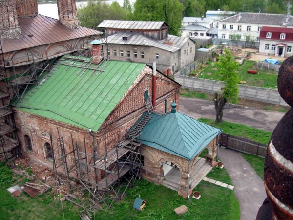 Храмовый ансамбль в Коровниках 18
