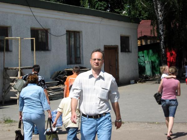 Житомир, "вечный встречающий"