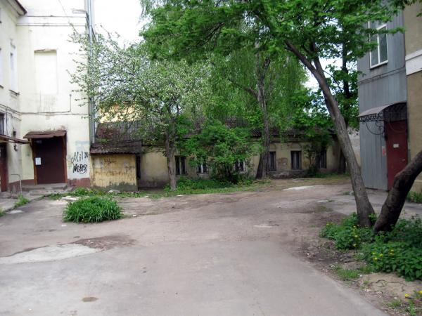 Зады Первомайского бульвара